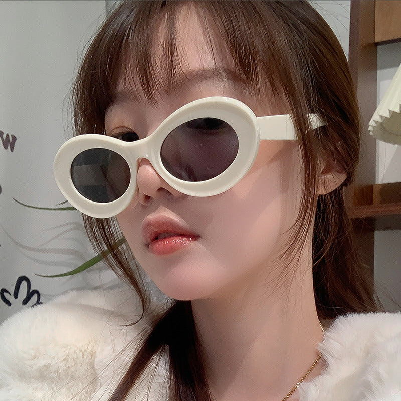 Oleo New Candy Color Small Frame Oval Dopamine Color Sunglasses Travel Party Photo Shade Sunglasses