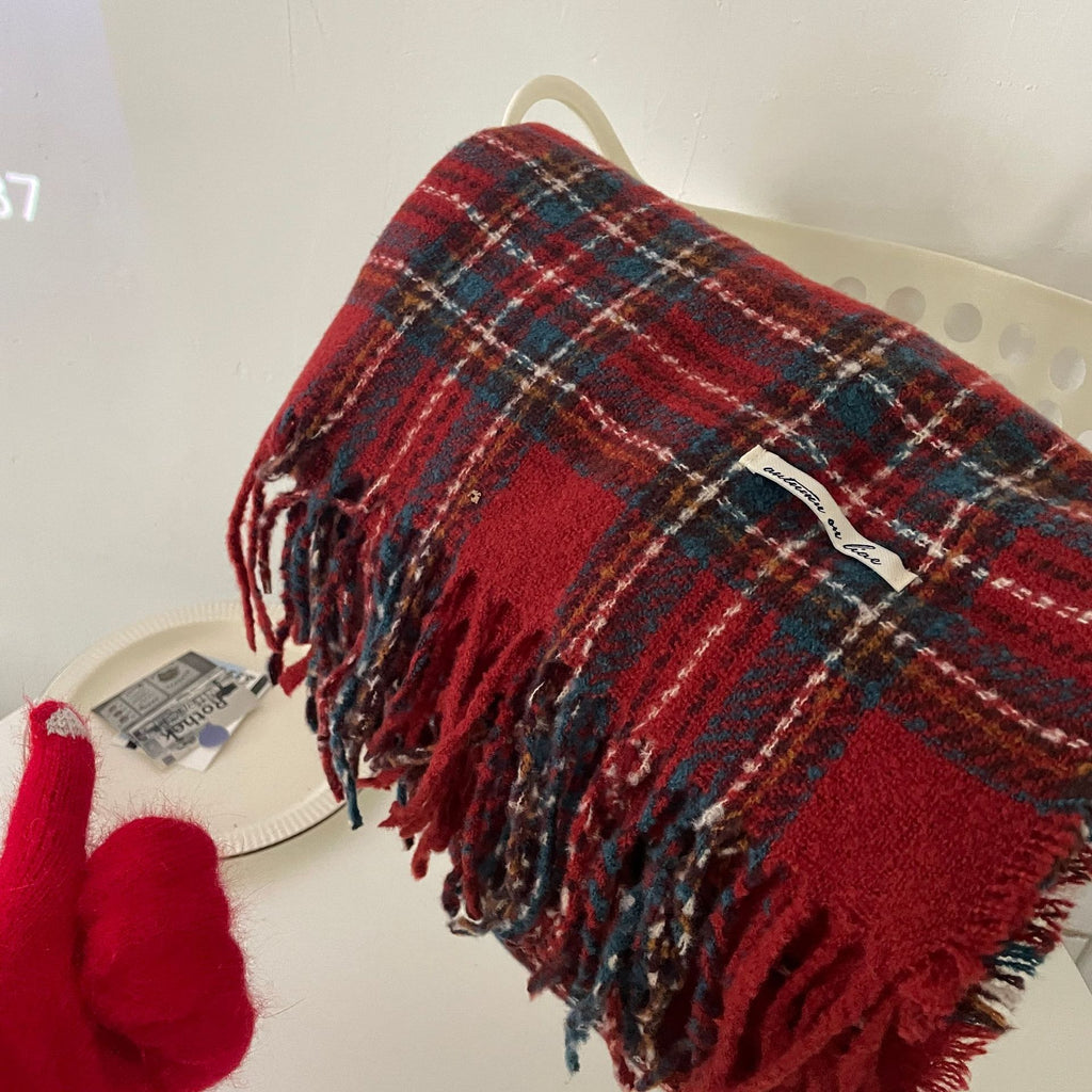 Happy Christmas Plaid Scarf Women's Winter High-end Cashmere Warm Neck Couple's JK Shawl