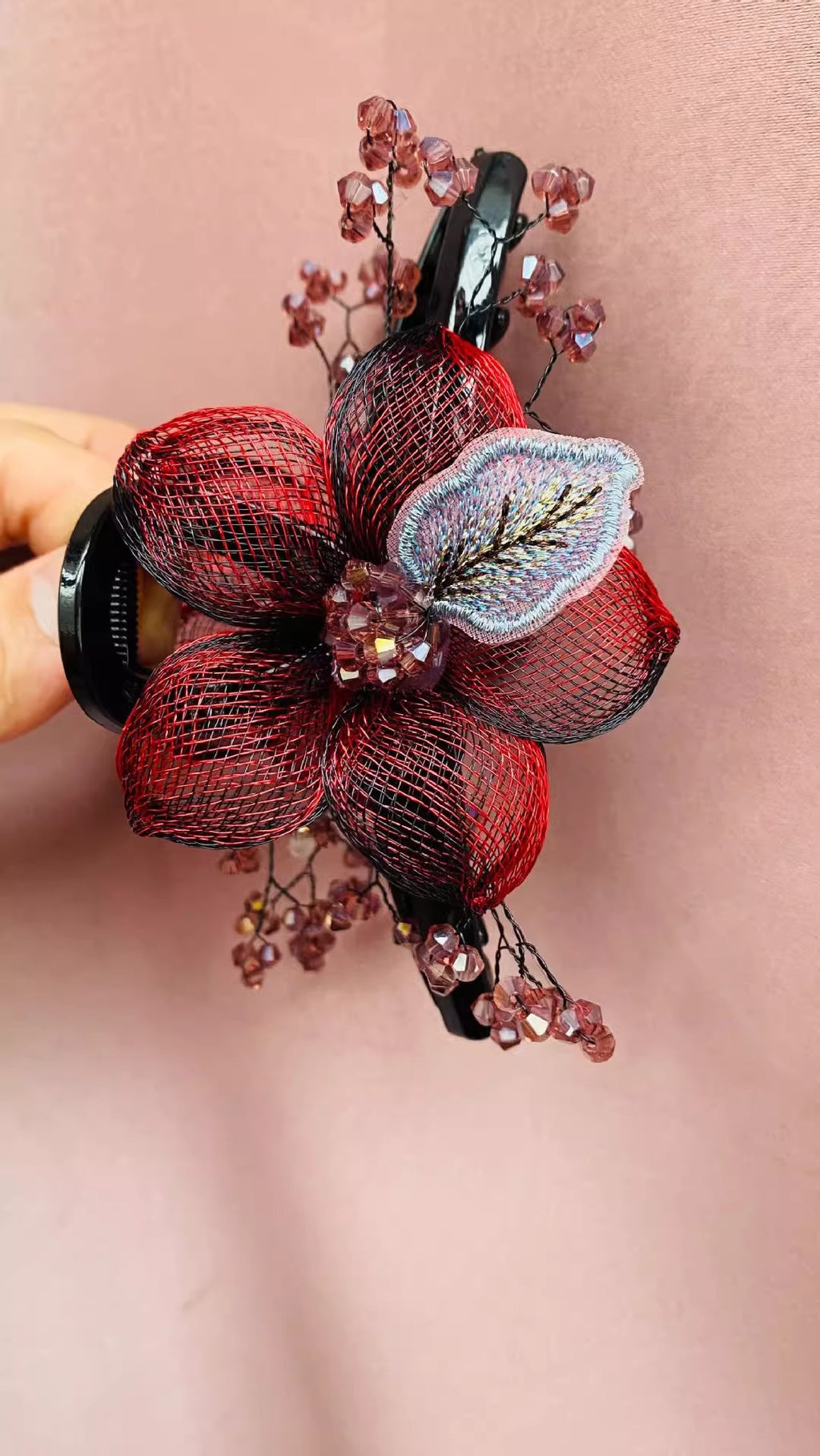 Korean-Style High-End Handmade Copper Wire Braided Flower Hair Clip, Plastic Resin Large Shark Clip for Updo at the Back of the Head