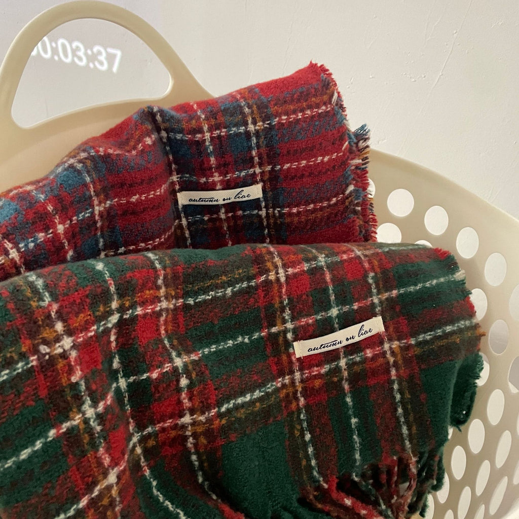 Happy Christmas Plaid Scarf Women's Winter High-end Cashmere Warm Neck Couple's JK Shawl
