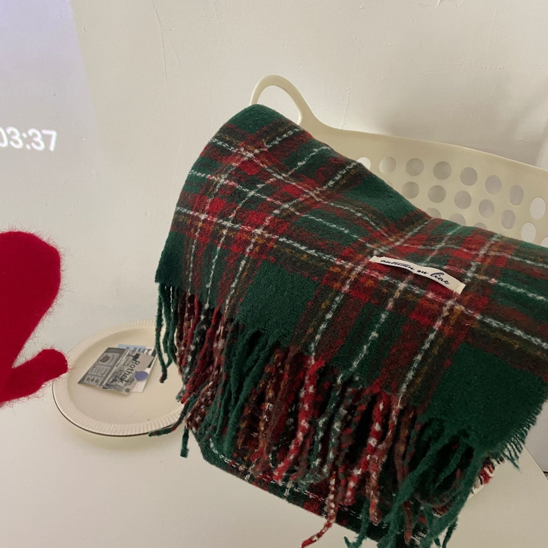 Happy Christmas Plaid Scarf Women's Winter High-end Cashmere Warm Neck Couple's JK Shawl