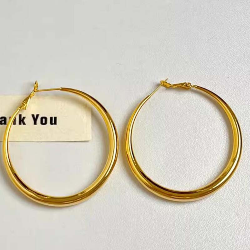 Fashion Explosions European and American Fashion Metal Style Geometry Gap Earrings Large Circle Distinctive Niche All-match Ear Jewelry Women