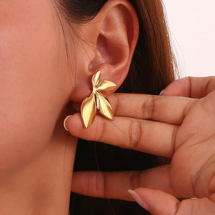 Fashion Explosions European and American Fashion Metal Style Geometry Gap Earrings Large Circle Distinctive Niche All-match Ear Jewelry Women
