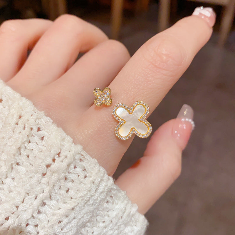 Niche Personalized Fashion Light Luxury All-match High-end Sense Micro-inlaid Zircon Shell Four-leaf Flower Opening Ring Delicate Finger Ring