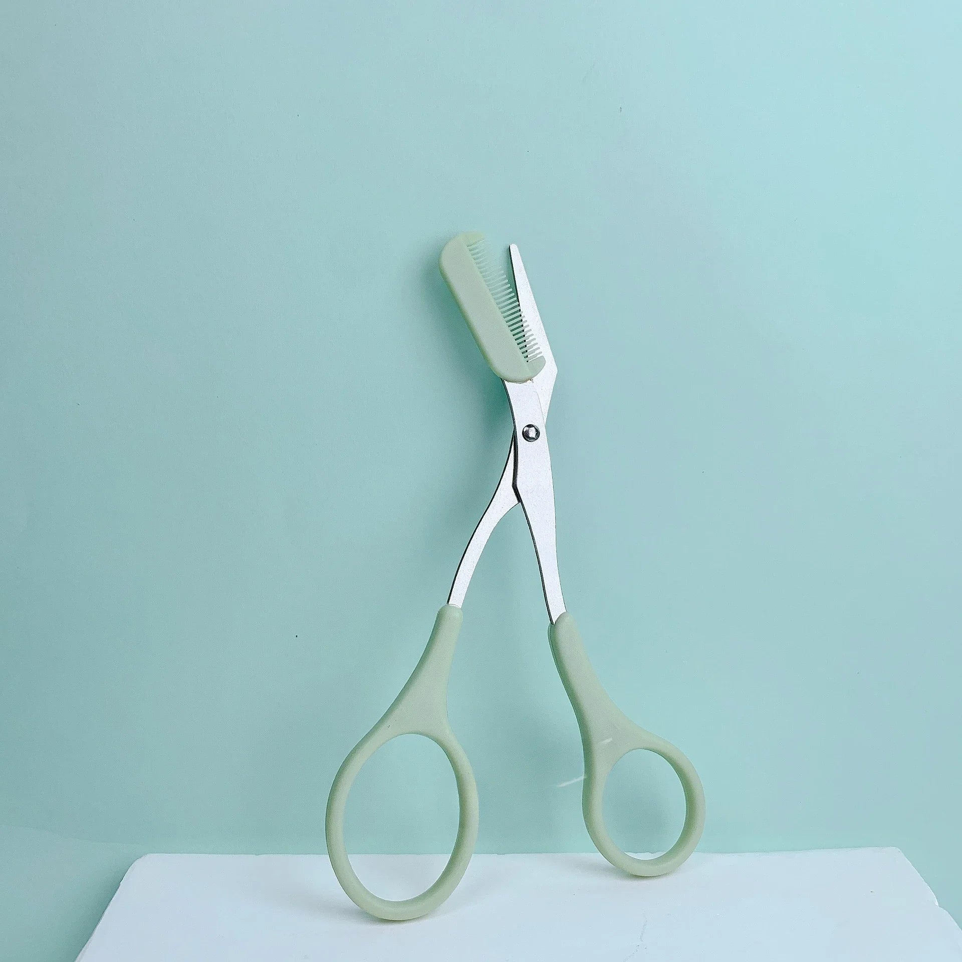 1 Pcs Pink Eyebrow Trimming Scissors with Built-in Comb - Stainless Steel, Precise Grooming Tool, Creating Perfect Eyebrows